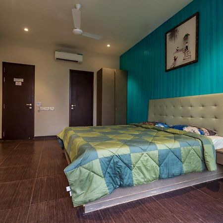 Saffronstays Aspen, Lonavala - Luxury Pool Villa With Games And Tv Room Near Bhushi Dam Екстериор снимка