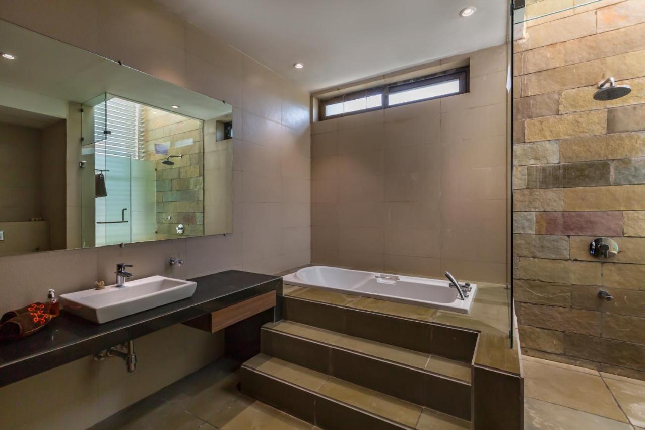 Saffronstays Aspen, Lonavala - Luxury Pool Villa With Games And Tv Room Near Bhushi Dam Екстериор снимка