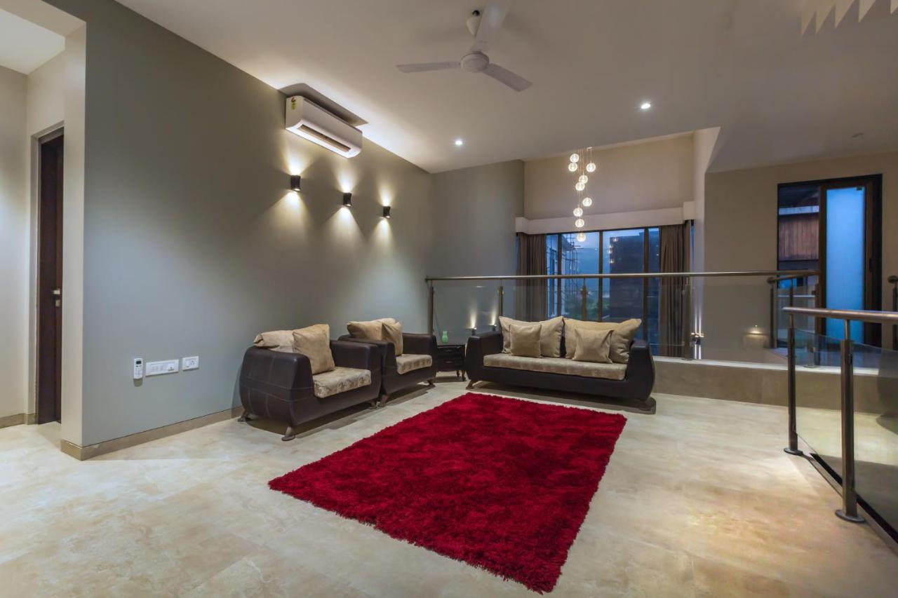 Saffronstays Aspen, Lonavala - Luxury Pool Villa With Games And Tv Room Near Bhushi Dam Екстериор снимка