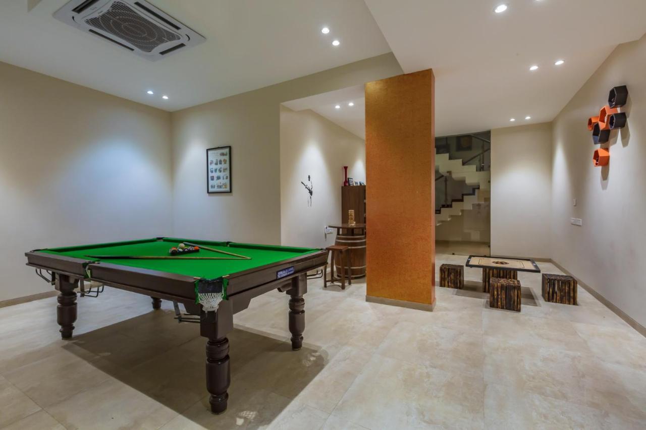 Saffronstays Aspen, Lonavala - Luxury Pool Villa With Games And Tv Room Near Bhushi Dam Екстериор снимка
