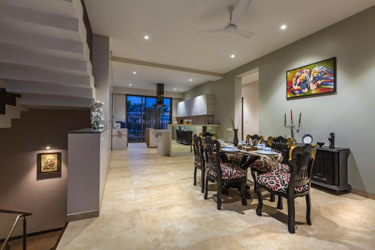 Saffronstays Aspen, Lonavala - Luxury Pool Villa With Games And Tv Room Near Bhushi Dam Екстериор снимка